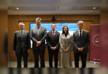 Ministro Fernando Rabat aborda desafíos de infraestructura penitenciaria en encuentro con la industria de concesiones